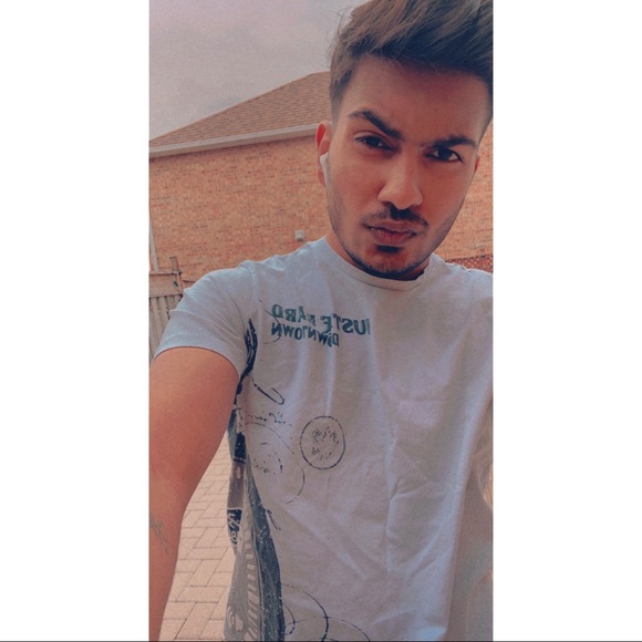 Meet your Posher, Pruthvi - Picture 1 of 1